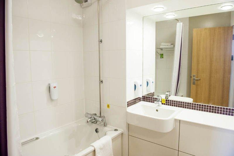 Premier Inn Southsea Portsmouth Extérieur photo